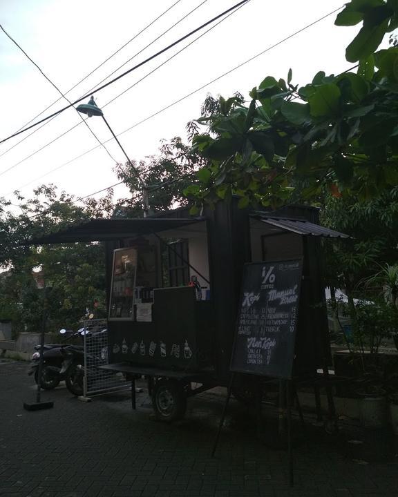 i·O Coffee Shop